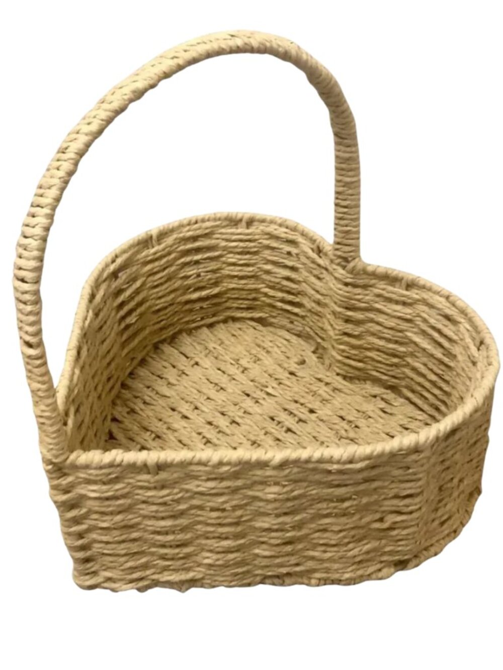 NWOT ⭐️ Heart-Shaped Wicker Basket